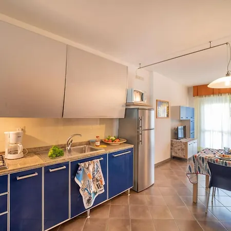 Modern Near With Pool * 비비오네